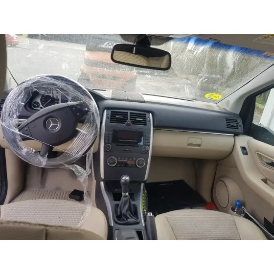 MERCEDES CLASE B (W245) '2007 200 CDI (245.208) NEGRO