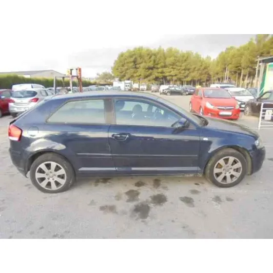 AUDI A3 (8P) '2005 2.0 TDI AMBIENTE AZUL