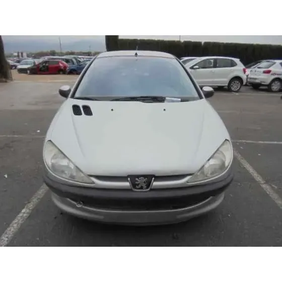 PEUGEOT 206 BERLINA '2001 XT GRIS