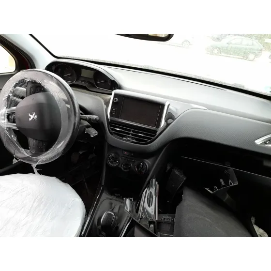 Peugeot 2008 I (CU_) 2018