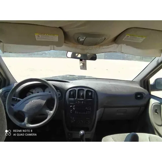 CHRYSLER VOYAGER (GS) '2003 2.4 GRIS