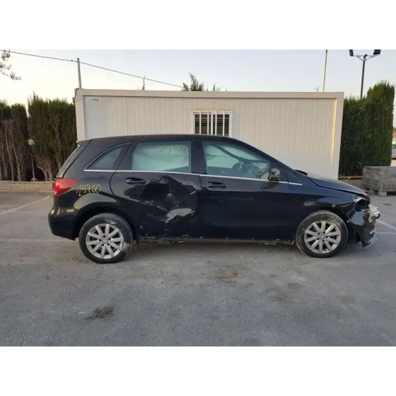 MERCEDES CLASE B (W246) '2015 B 180 CDI (246.212) NEGRO