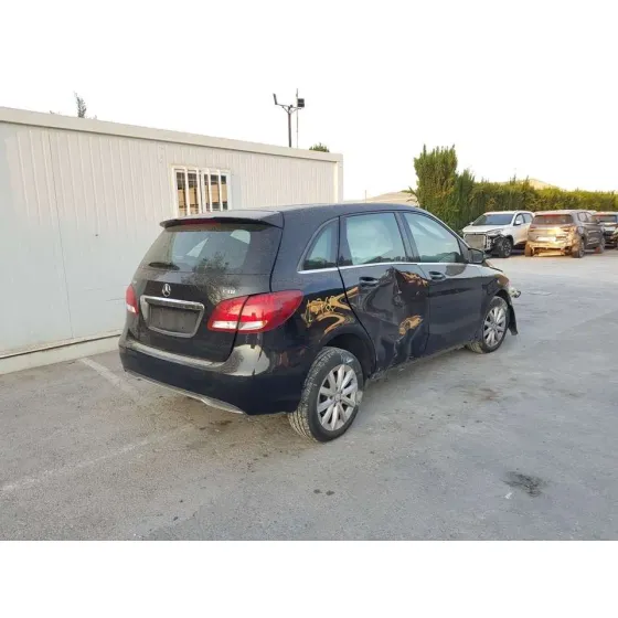 MERCEDES CLASE B (W246) '2015 B 180 CDI (246.212) NEGRO