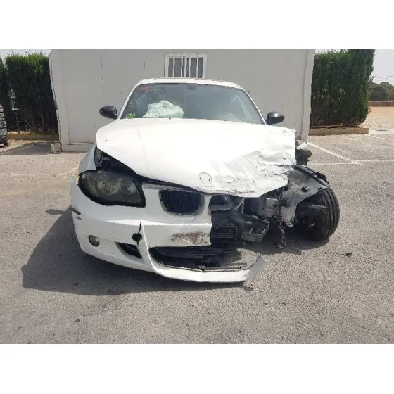 BMW SERIE 1 BERLINA (E81/E87) '2008 118D BLANCO