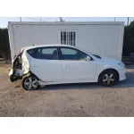 HYUNDAI I30 '2011 CLASSIC BLANCO