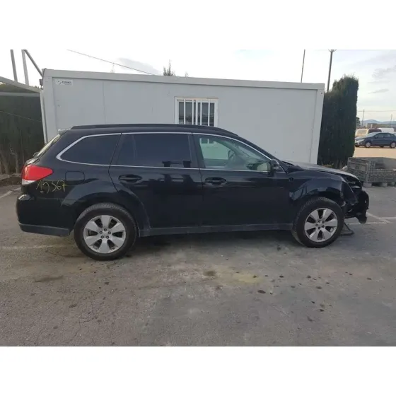 SUBARU LEGACY KOMBI/OUTBACK B14 '2009 LIMITED NEGRO