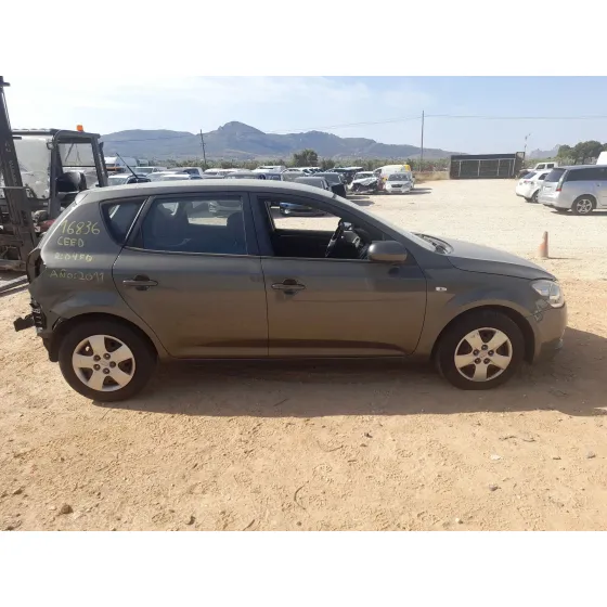 Kia CEE'D HATCHBACK (ED) 2006
