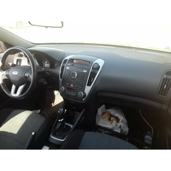 Kia CEE'D HATCHBACK (ED) 2006
