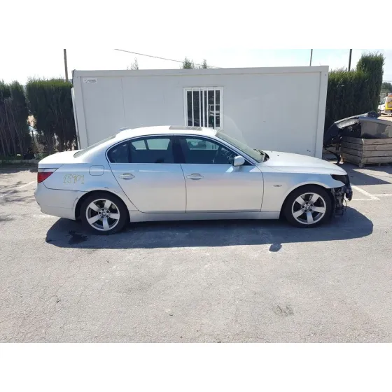 BMW SERIE 5 BERLINA (E60) '2003 530D GRIS