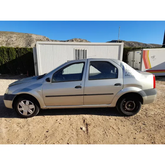 Dacia LOGAN (LS_) 2004