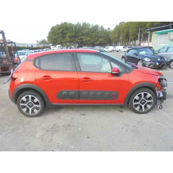 CITROEN C3 '2017 FEEL ROJO