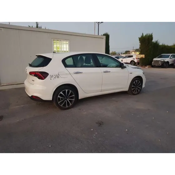 FIAT TIPO II (357) BERLINA '2019 LOUNGE BLANCO