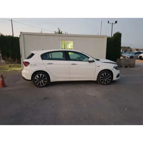 FIAT TIPO II (357) BERLINA '2019 LOUNGE BLANCO