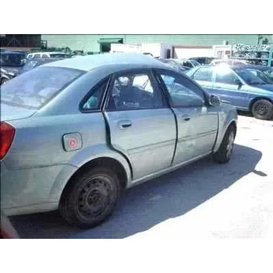 DAEWOO NUBIRA BERLINA '2003 SE VERDE