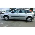 FORD FOCUS BERLINA (CAK) '2003 TREND GRIS PLATA