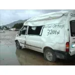 FORD TRANSIT CAJA CERRADA, MEDIA (FY) (2000 =>) FORD TRANSIT CAJA CERRADA, MEDIA (FY) (2000 =>) '2001 FT 350 2.4 BLANCO 2004