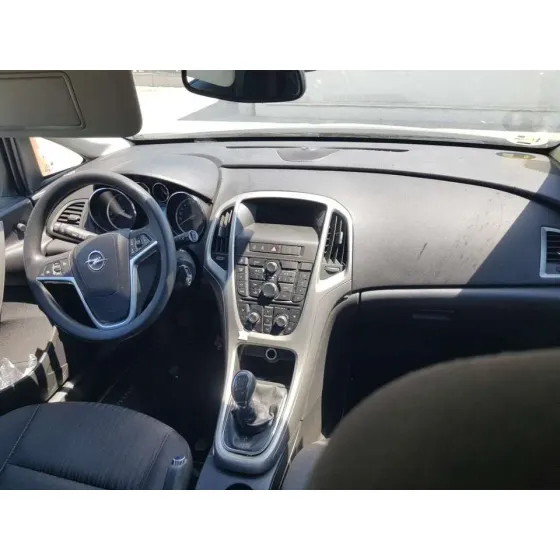 OPEL ASTRA J LIM. '2012 SELECTIVE GRIS OSCURO