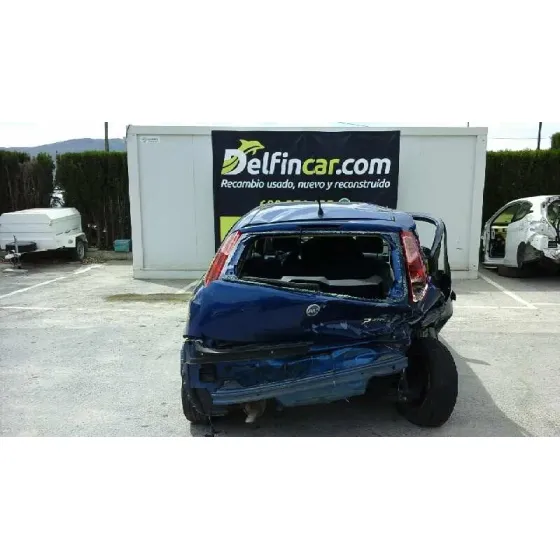FIAT GRANDE PUNTO (199) '2006 1.4 8V DYNAMIC AZUL
