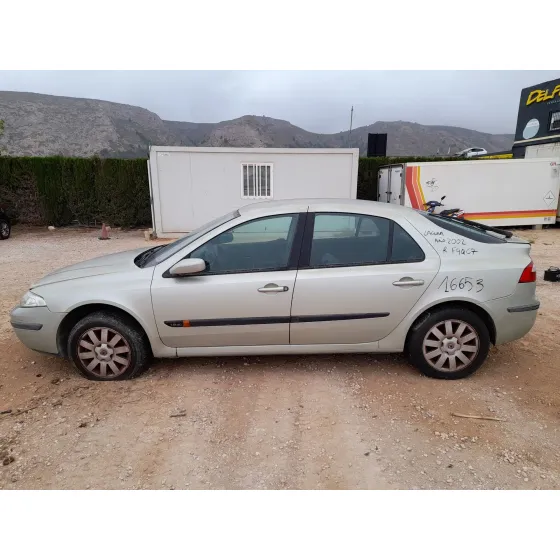Renault LAGUNA II (BG0/1_) 2001