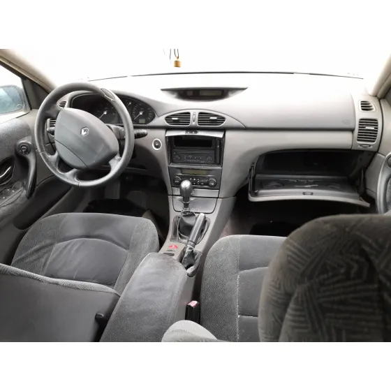 Renault LAGUNA II (BG0/1_) 2001