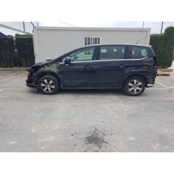 PEUGEOT 5008 '2012 ACTIVE NEGRO