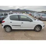 PEUGEOT 206 BERLINA PEUGEOT 206 BERLINA '2001 XR BLANCO 1998