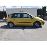 RENAULT SCENIC II '2003 CONFORT AUTHENTIQUE DORADO