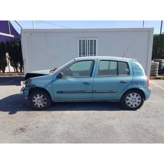 RENAULT CLIO II FASE II (B/CB0) '2003 BASE AUTHENTIQUE VERDE