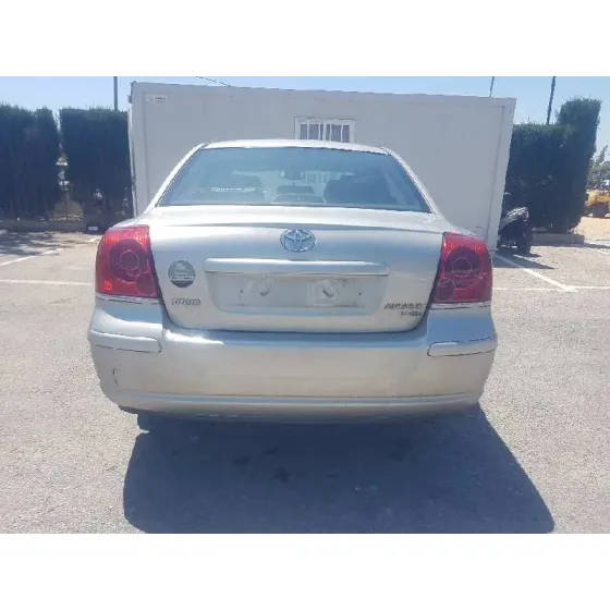 TOYOTA AVENSIS BERLINA (T25) '2005 2.2 D-4D SOL SEDAN (4-PTAS) GRIS