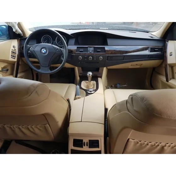 BMW SERIE 5 BERLINA (E60) '2004 525I AZUL