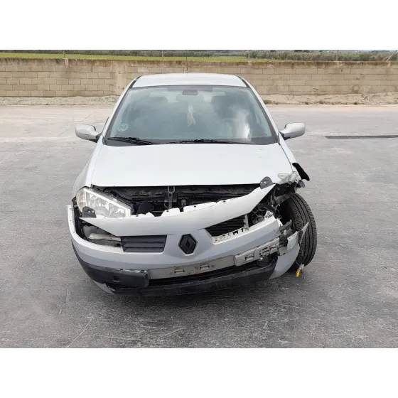 Renault MEGANE II (BM0/1_, CM0/1_) 2002