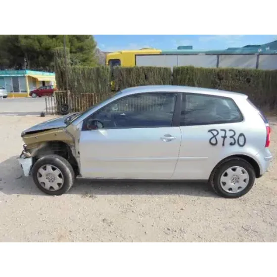 VOLKSWAGEN POLO (9N1) '2004 GT GRIS