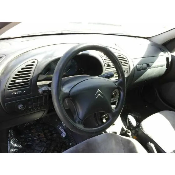 CITROEN XSARA BERLINA '2002 1.6I 16V PREMIER AZUL