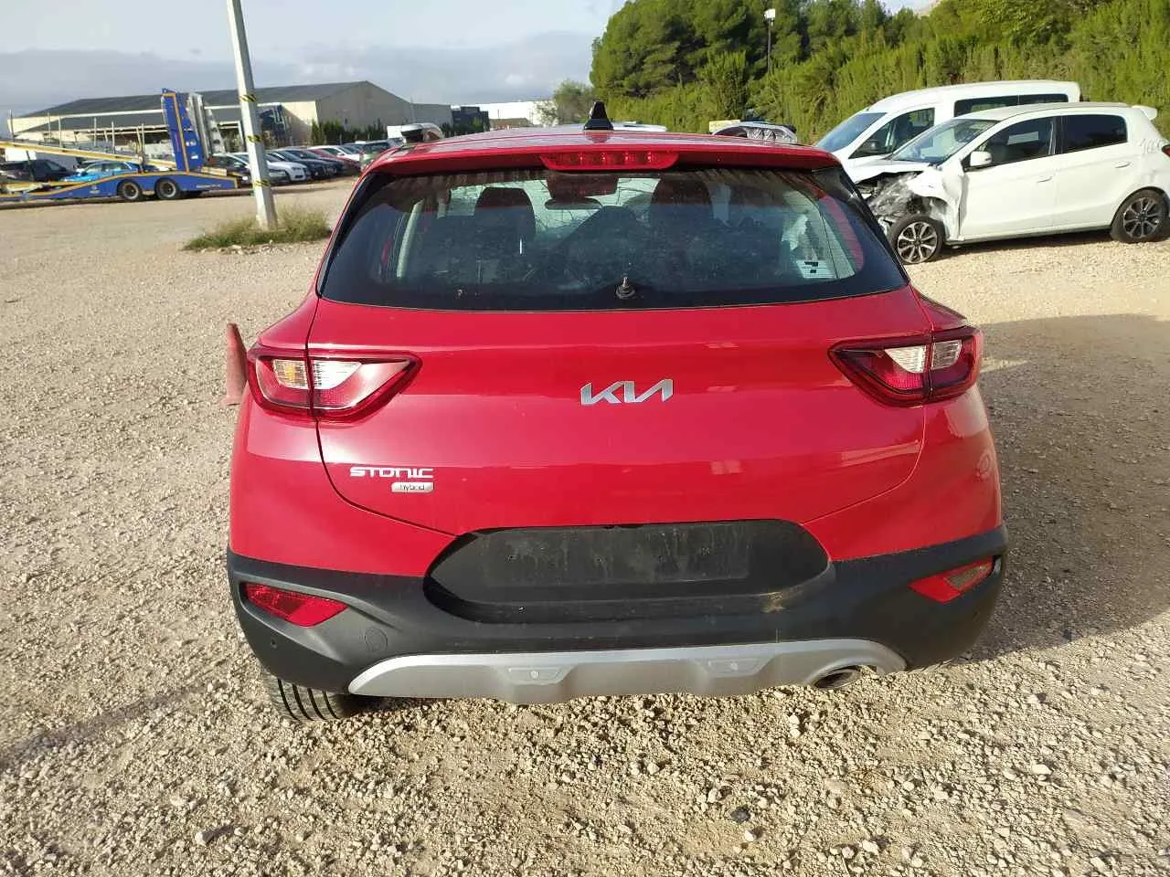 KIA STONIC (YBCUV) '2024 DRIVE ROJO