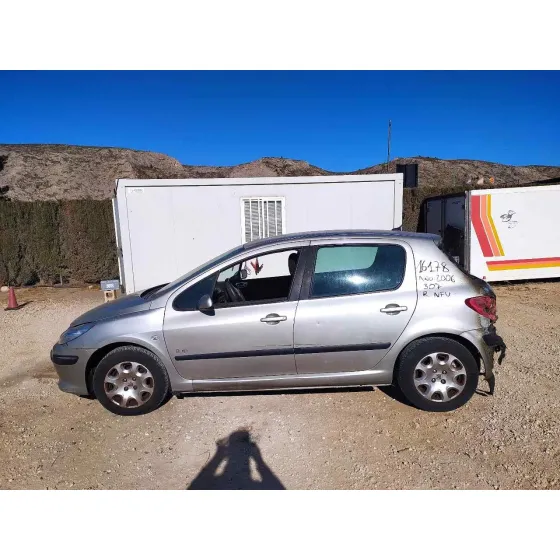 PEUGEOT 307 BERLINA (S2) '2007 D-SIGN GRIS