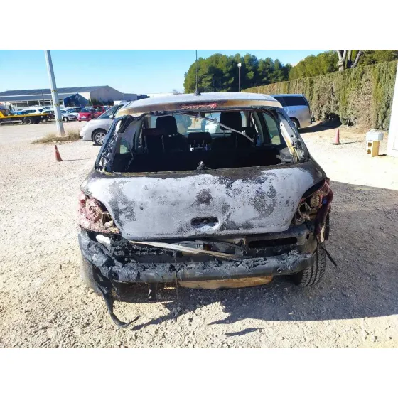 PEUGEOT 307 BERLINA (S2) '2007 D-SIGN GRIS