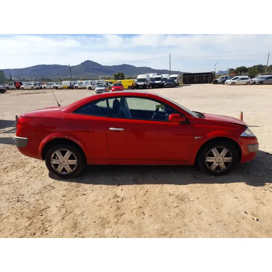 Renault MEGANE II COUPE-CABRIOLET (EM0/1_) 2004