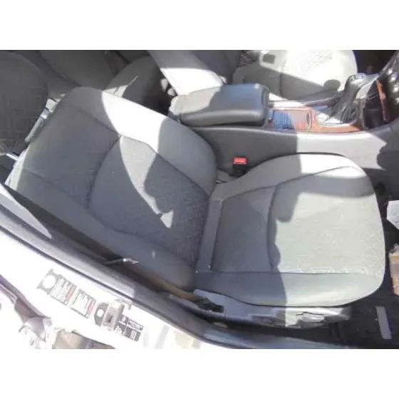 MERCEDES CLASE C (W203) FAMILIAR '2003 C 220 T CDI (203.206) GRIS