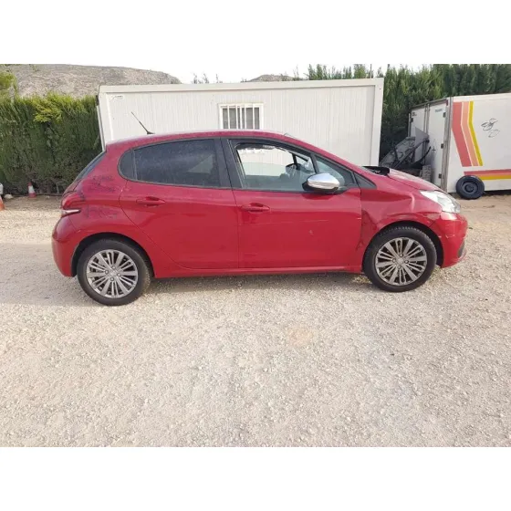 PEUGEOT 208 '2017 STYLE GRANATE