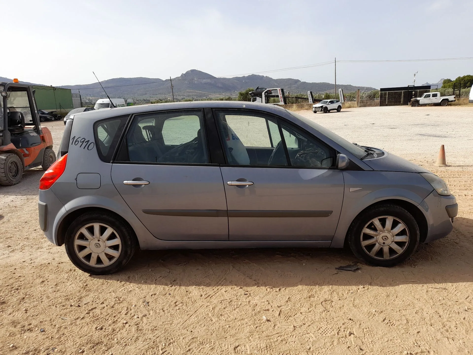 Renault SCENIC II (JM0/1_) 2005