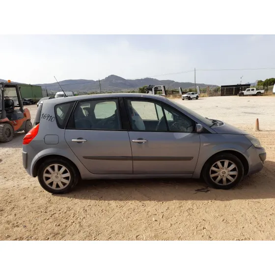 Renault SCENIC II (JM0/1_) 2005