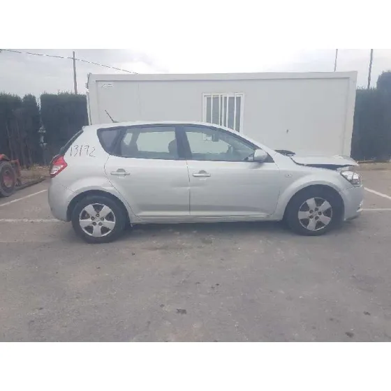 KIA CEE'D '2011 DRIVE GRIS