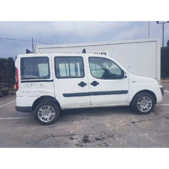 FIAT DOBLO (119) '2006 1.3 16V MULTIJET ACTUAL COM. (55KW) BLANCO