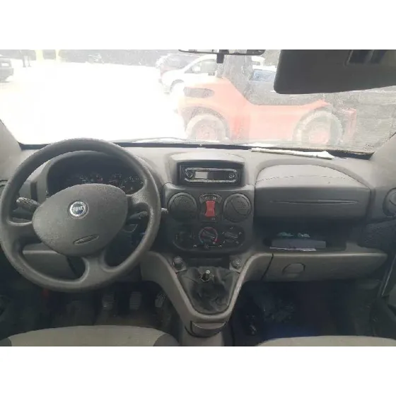 FIAT DOBLO (119) '2006 1.3 16V MULTIJET ACTUAL COM. (55KW) BLANCO