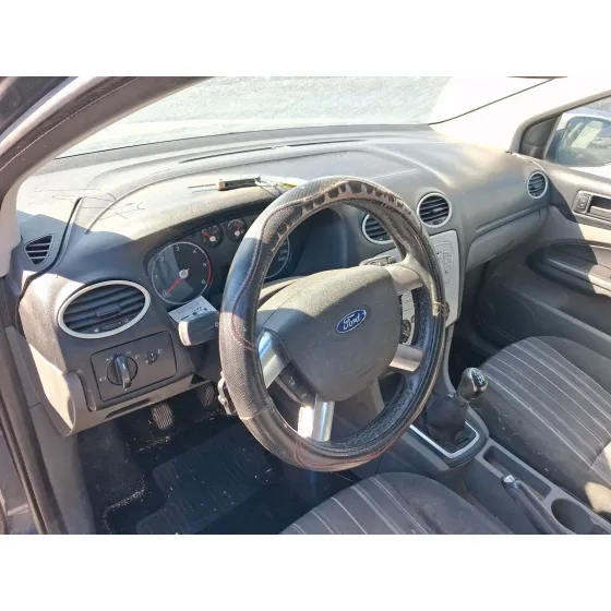 Ford FOCUS II TURNIER (DA_, FFS, DS) 2004