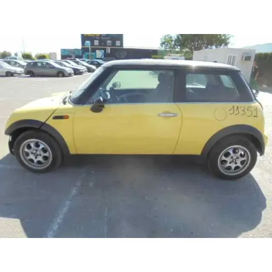 MINI MINI (R50,R53) '2002 COOPER AMARILLO