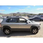 HYUNDAI TUCSON (JM) HYUNDAI TUCSON (JM) '2005 2.0 CRDI COMFORT GRIS 2004