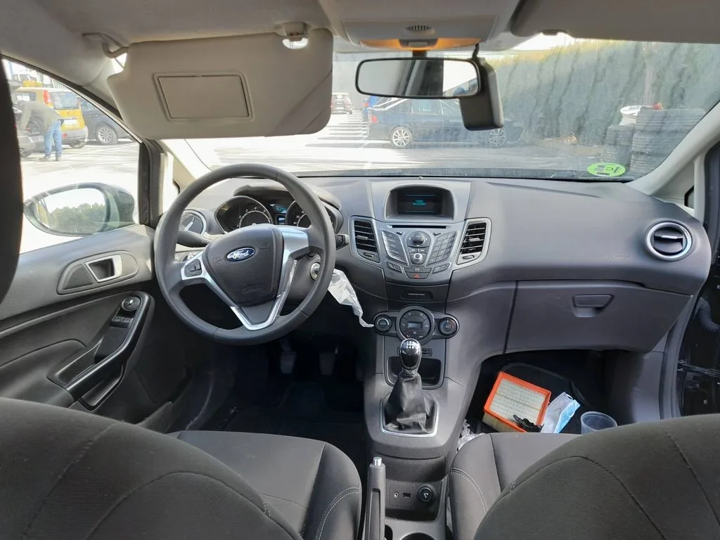 FORD FIESTA (CCN) '2013 BLACK EDITION NEGRO