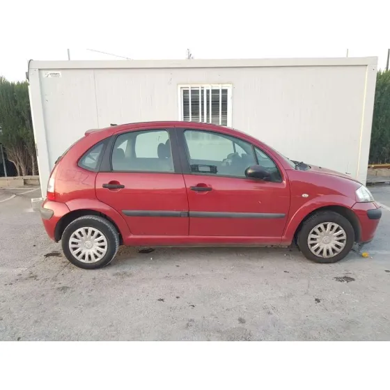 CITROEN C3 '2006 HDI 70 FURIO ROJO