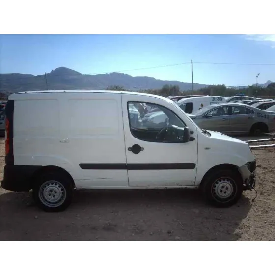 FIAT DOBLO (119) '2007 1.3 16V MULTIJET ACTIVE COM. (55KW) BLANCO